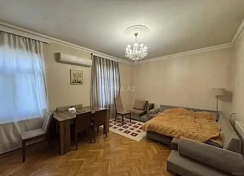 Satılır 3 otaqlı mənzil 90 m²