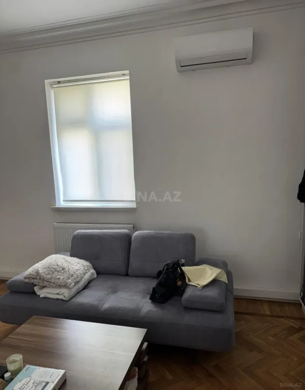Satılır 3 otaqlı mənzil 90 m²
