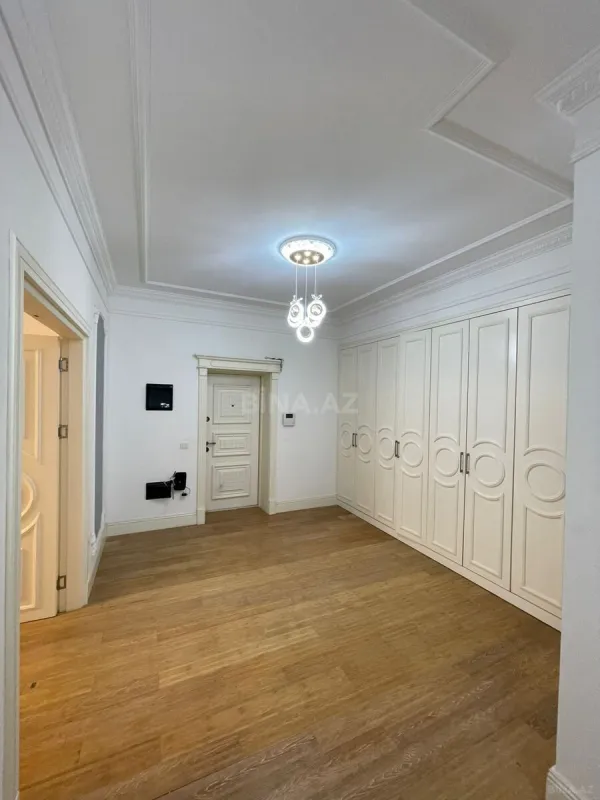 Kirayə verilir 3 otaqlı ofis 150 m²