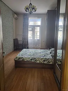 Kirayə verilir 2 otaqlı mənzil 60 m²