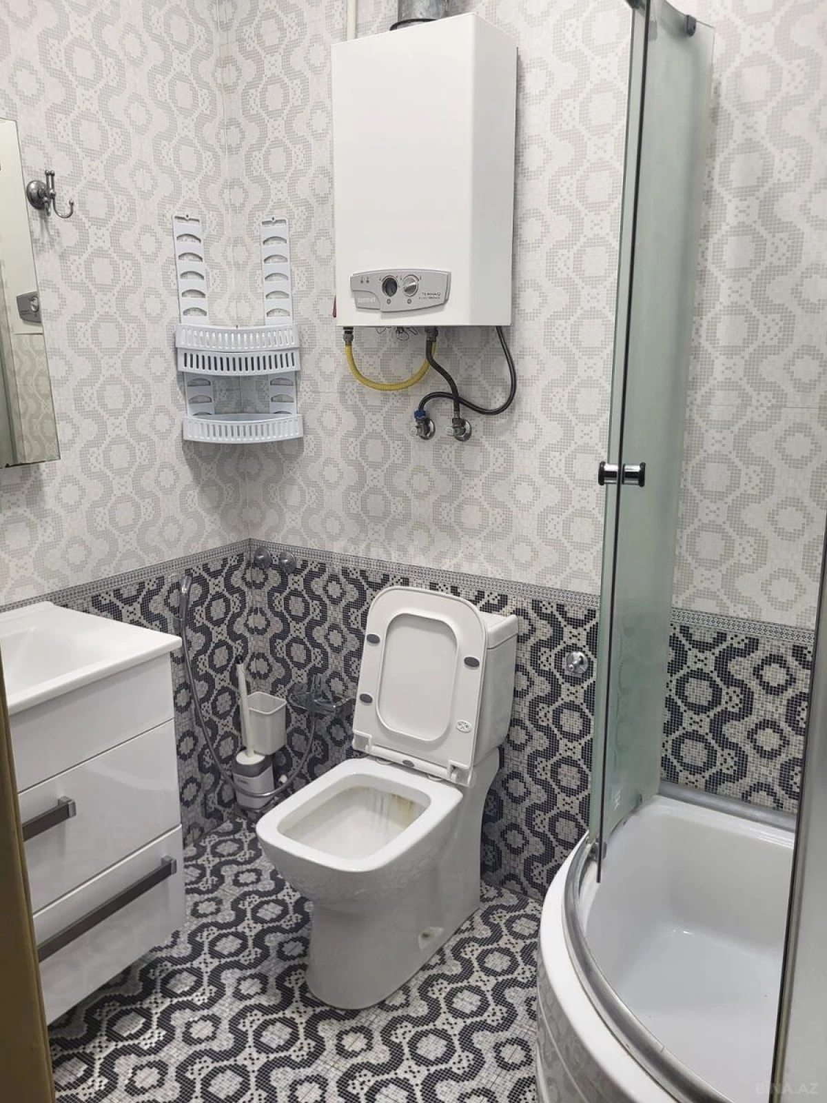 Kirayə verilir 2 otaqlı mənzil 60 m²