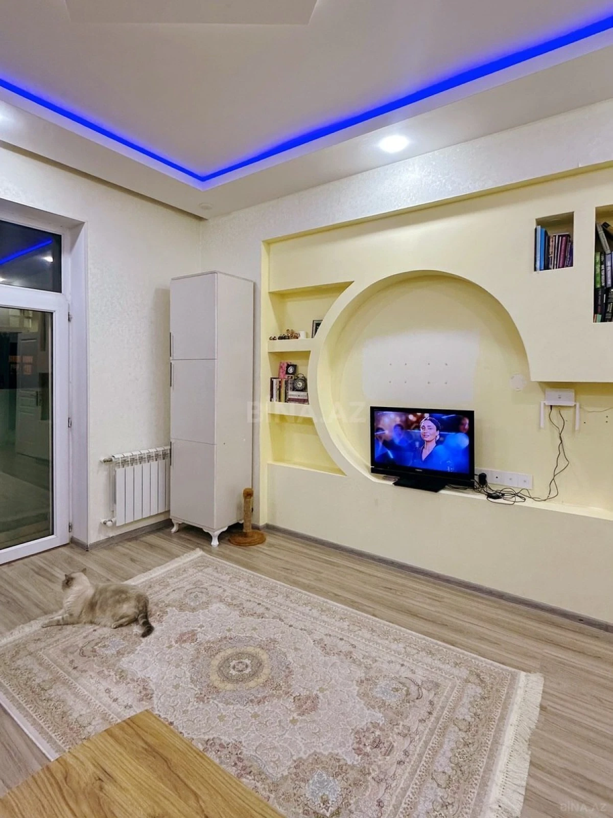 Satılır 2 otaqlı mənzil 56 m²