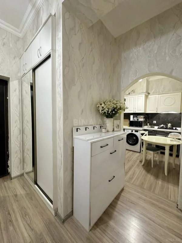 Satılır 2 otaqlı mənzil 56 m²