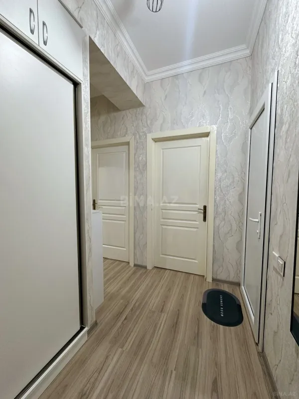 Satılır 2 otaqlı mənzil 56 m²