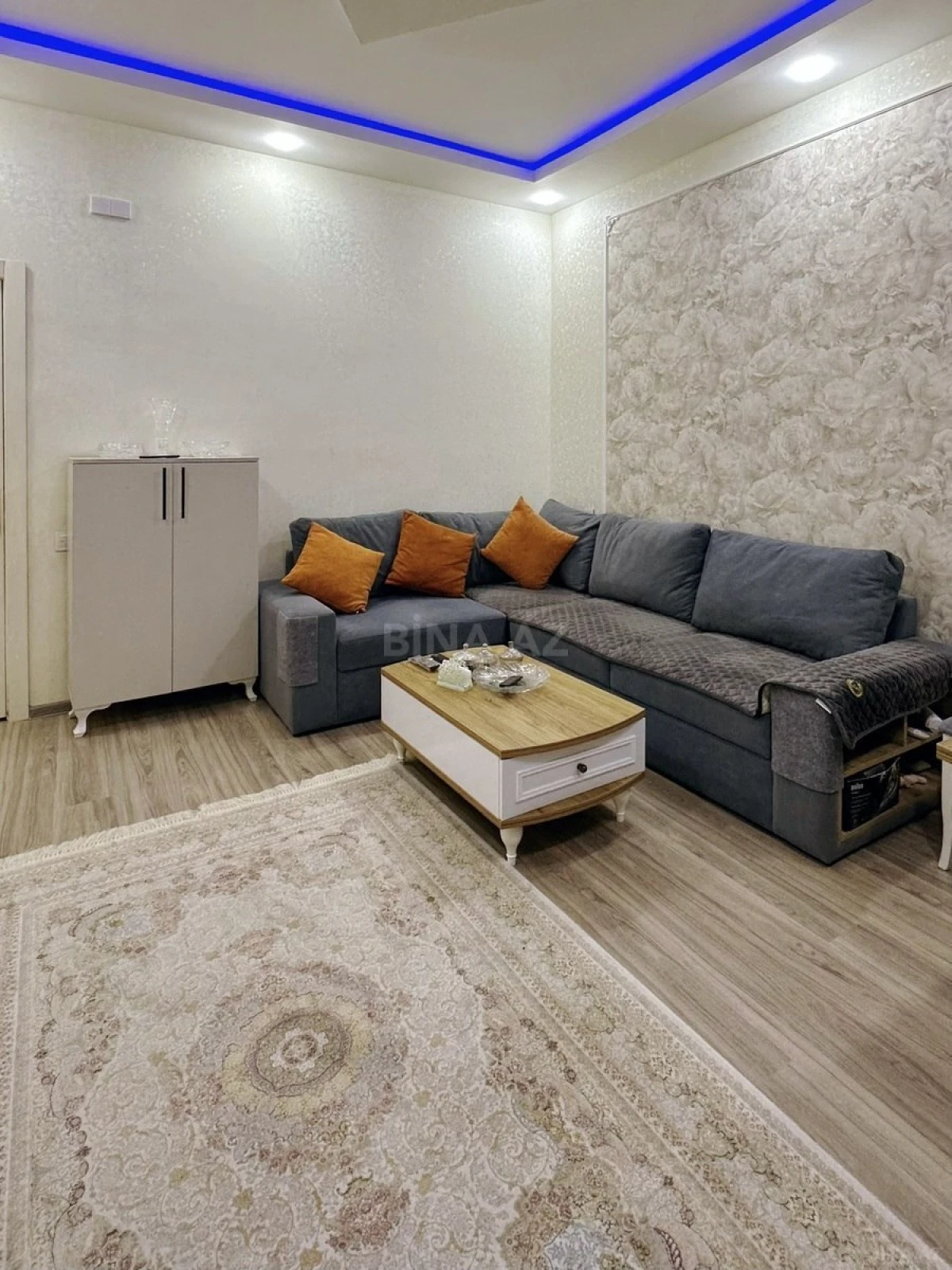 Satılır 2 otaqlı mənzil 56 m²
