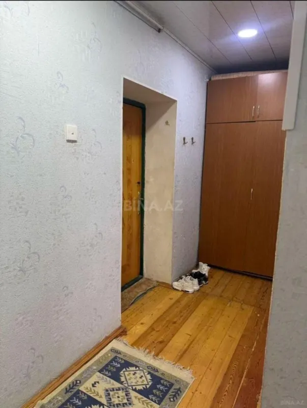 Kirayə verilir 2 otaqlı mənzil 70 m²