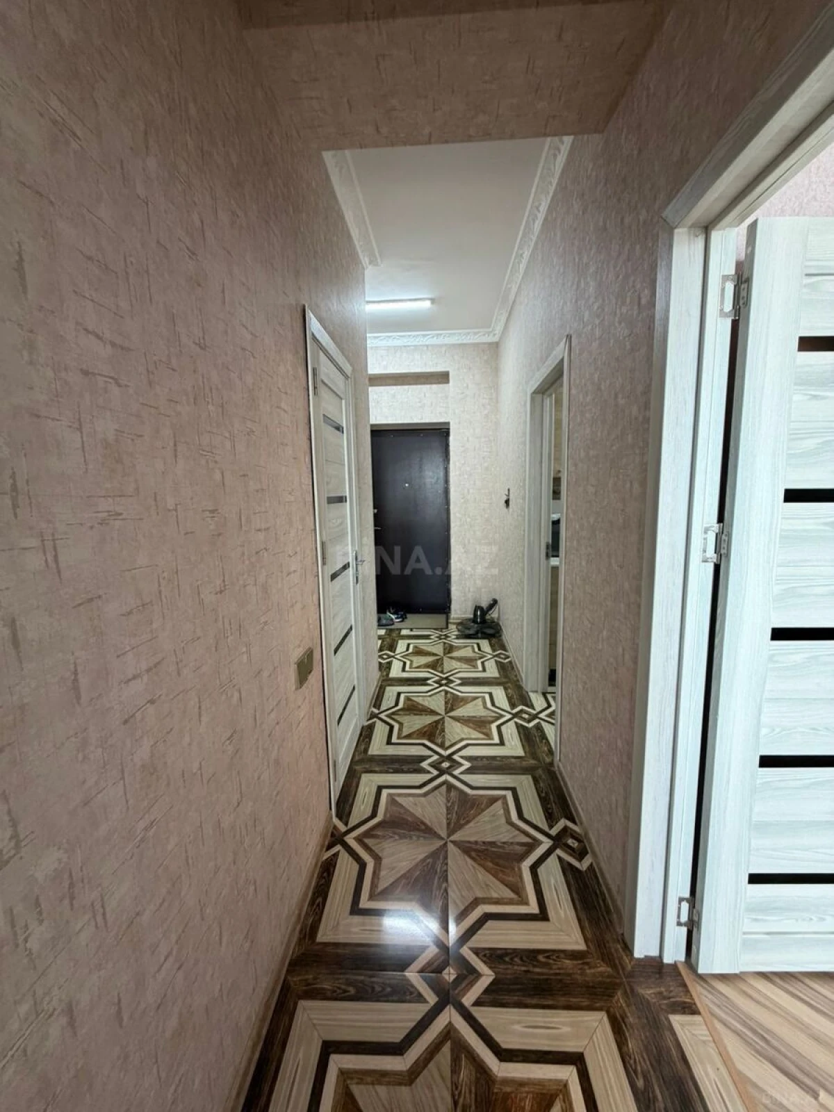 Satılır 2 otaqlı mənzil 63 m²