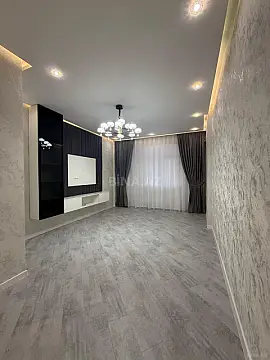 Satılır 3 otaqlı mənzil 126 m² — Bakı, İnşaatçılar 3 otaq 126.00 m²