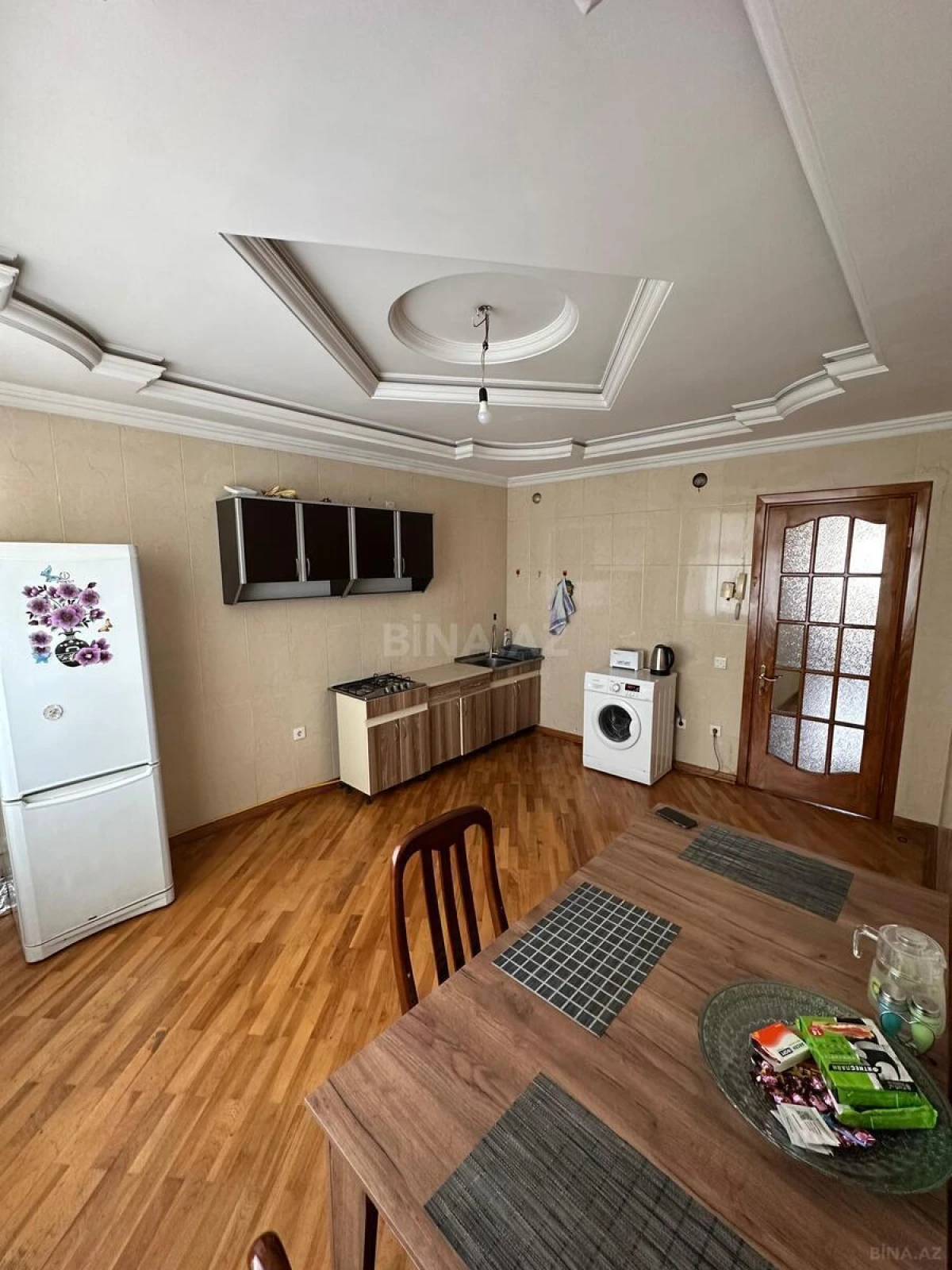 Satılır 3 otaqlı mənzil 112 m²