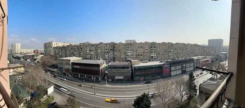 Satılır 3 otaqlı mənzil 112 m²