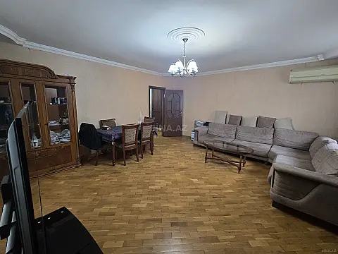 Satılır 3 otaqlı mənzil 85 m²