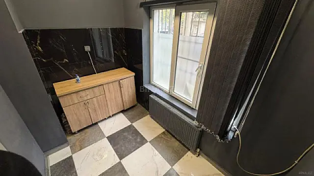 Kirayə verilir obyekt 125 m² — Bakı 125.00 m²