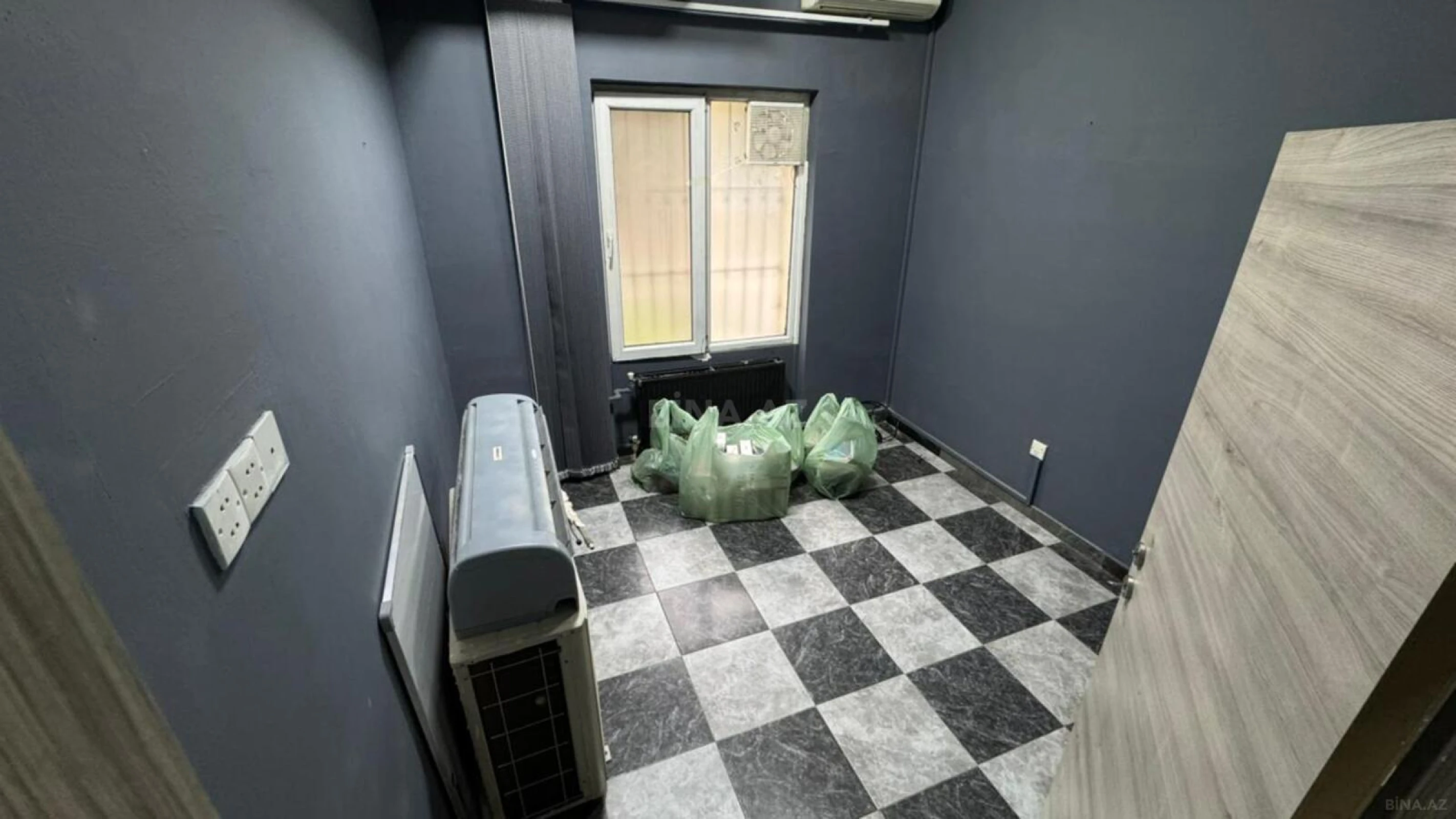 Kirayə verilir obyekt 125 m²