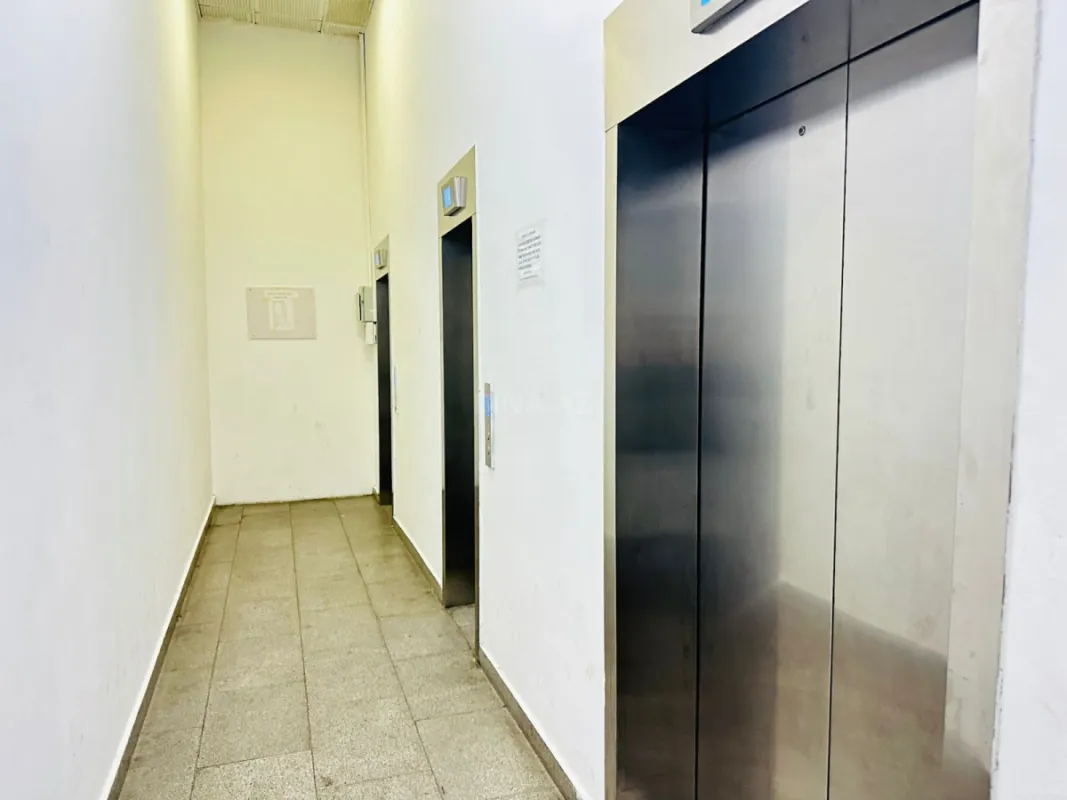 Kirayə verilir 2 otaqlı mənzil 86 m²