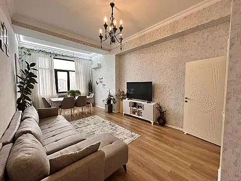 Satılır 2 otaqlı mənzil 75 m²
