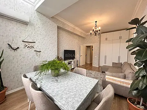 Satılır 2 otaqlı mənzil 75 m²