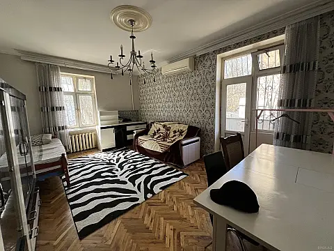 Kirayə verilir 3 otaqlı mənzil 80 m²