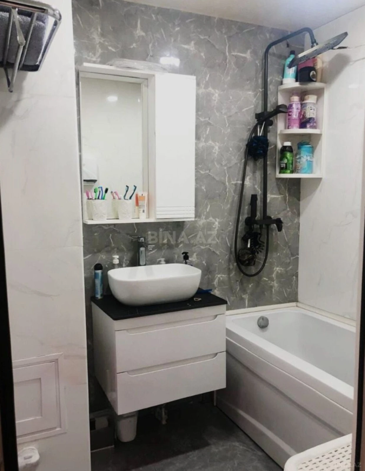 Satılır 3 otaqlı mənzil 90 m²