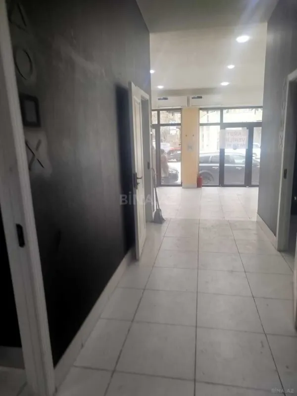 Kirayə verilir obyekt 180 m²