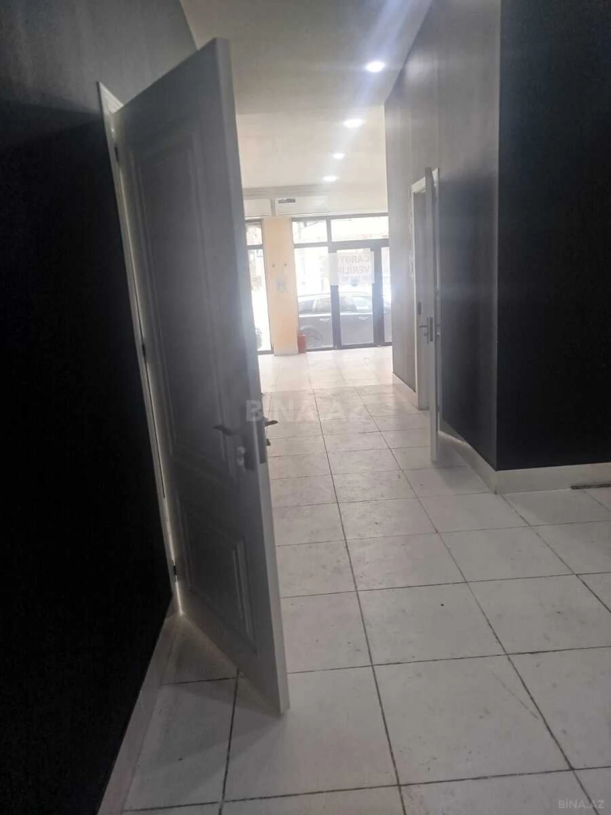 Kirayə verilir obyekt 180 m²