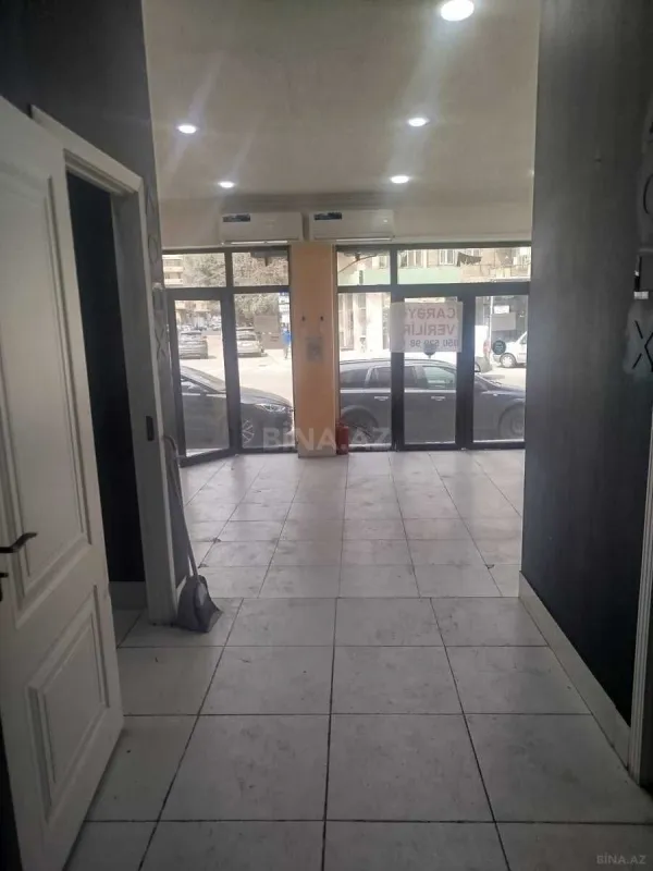 Kirayə verilir obyekt 180 m²