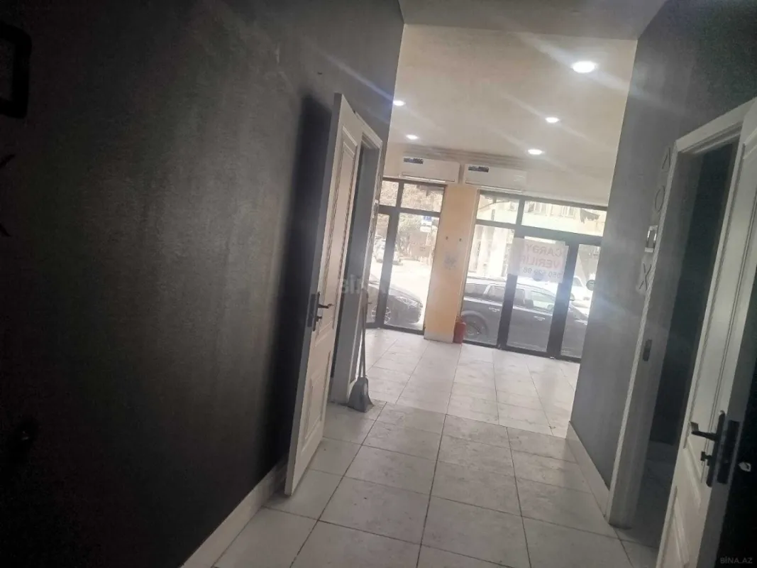 Kirayə verilir obyekt 180 m²