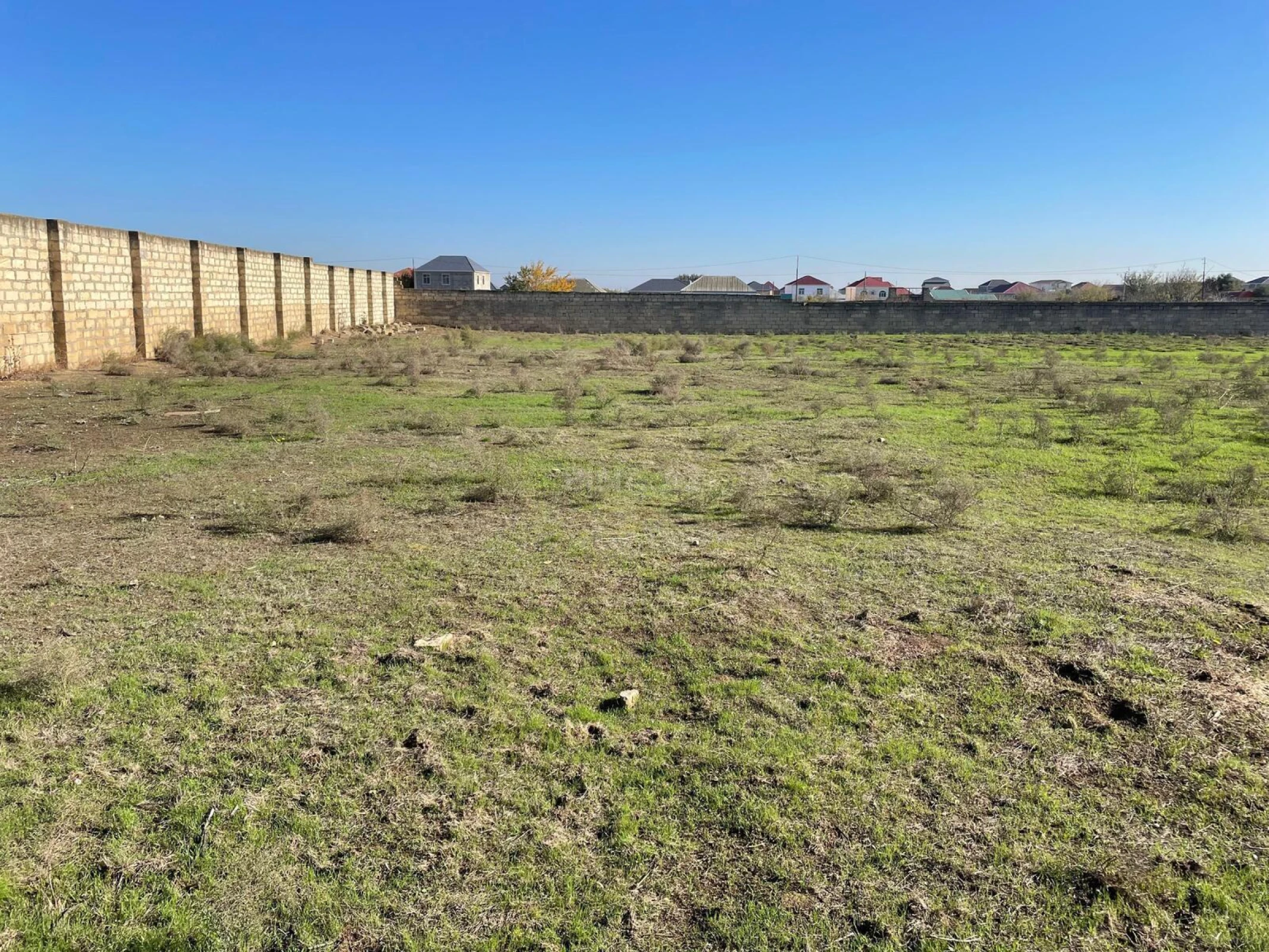 Satılır torpaq sahəsi 10 m²