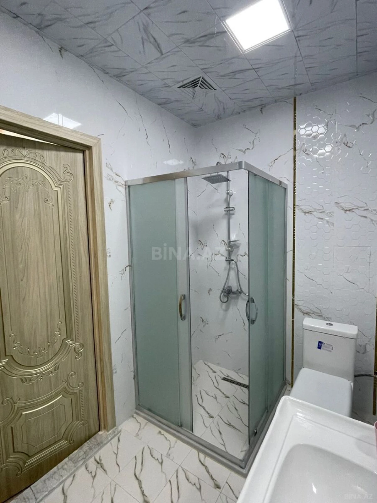 Kirayə verilir 3 otaqlı mənzil 110 m²