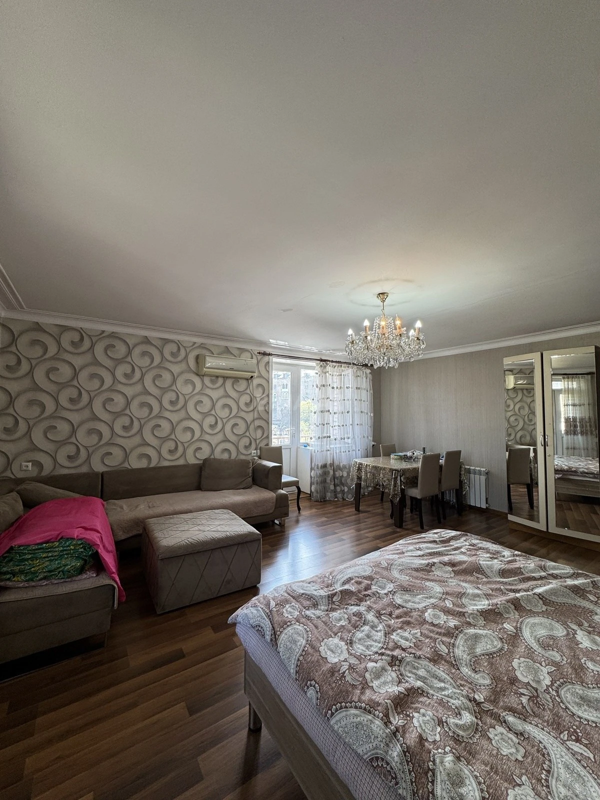 Kirayə verilir 2 otaqlı mənzil 50 m²