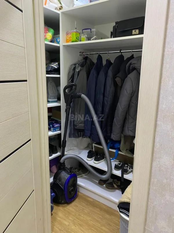 Satılır 2 otaqlı mənzil 78 m²