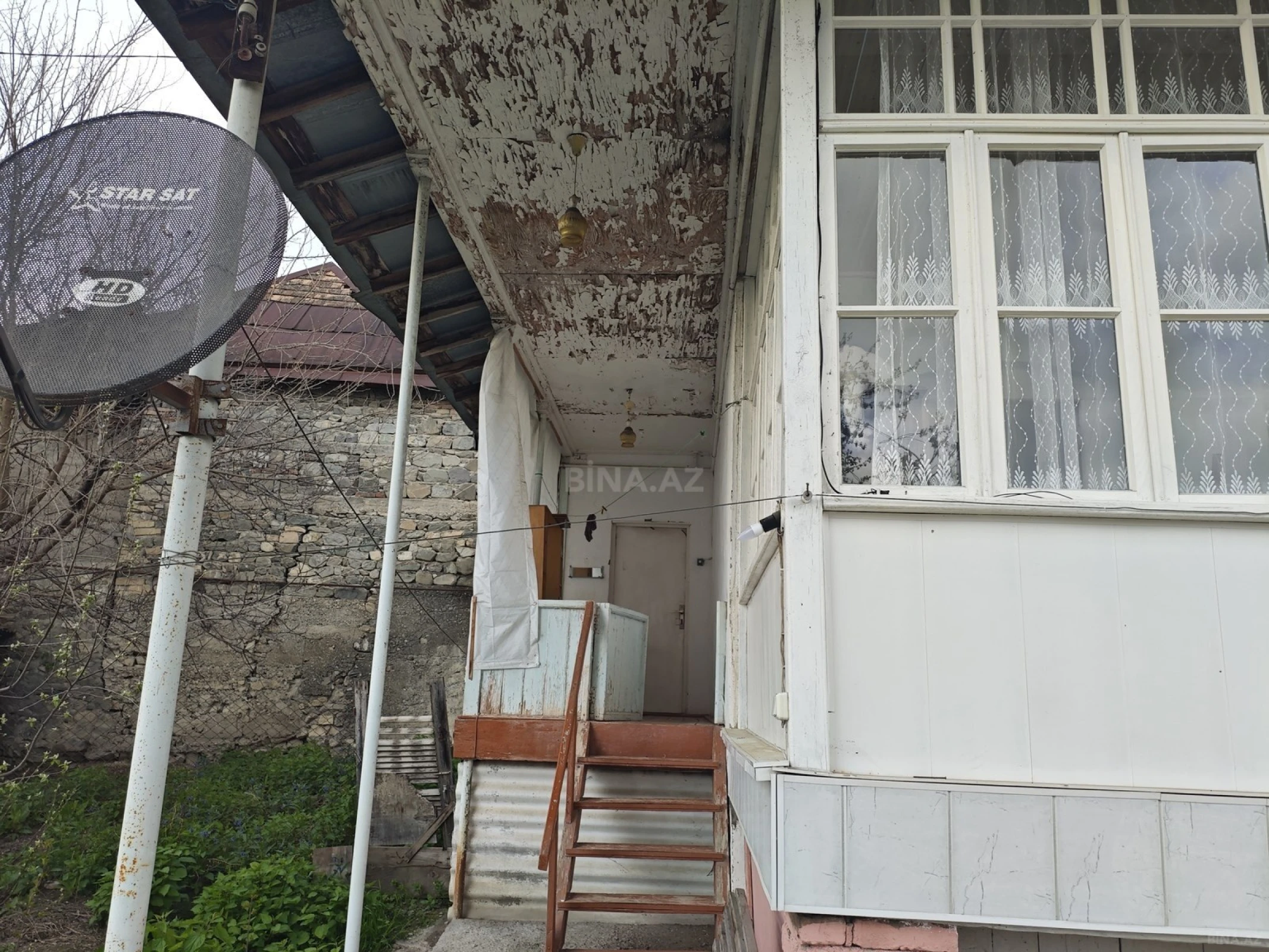 Satılır 5 otaqlı həyət evi 65.2 m²