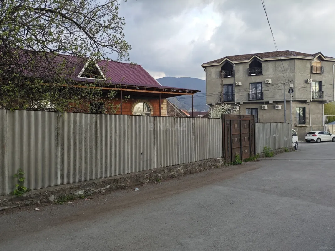 Satılır 5 otaqlı həyət evi 65.2 m²