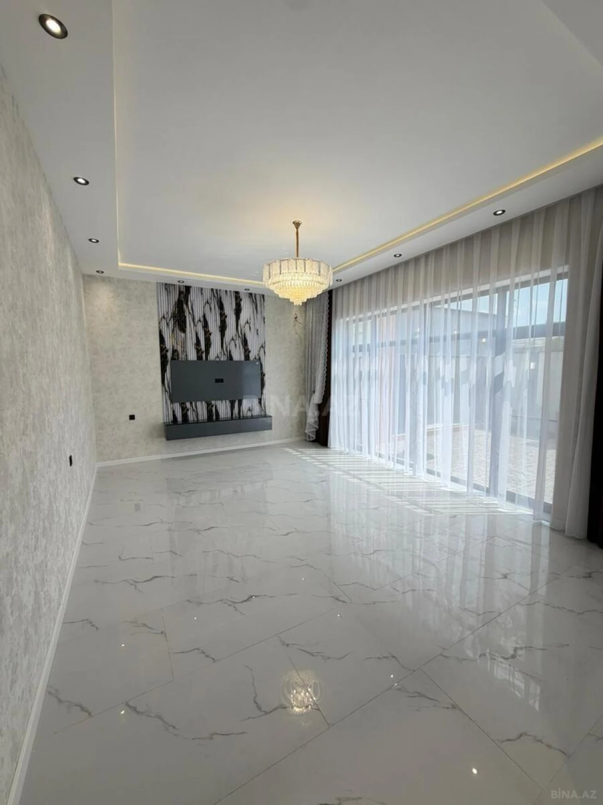 Satılır 4 otaqlı həyət evi 170 m²