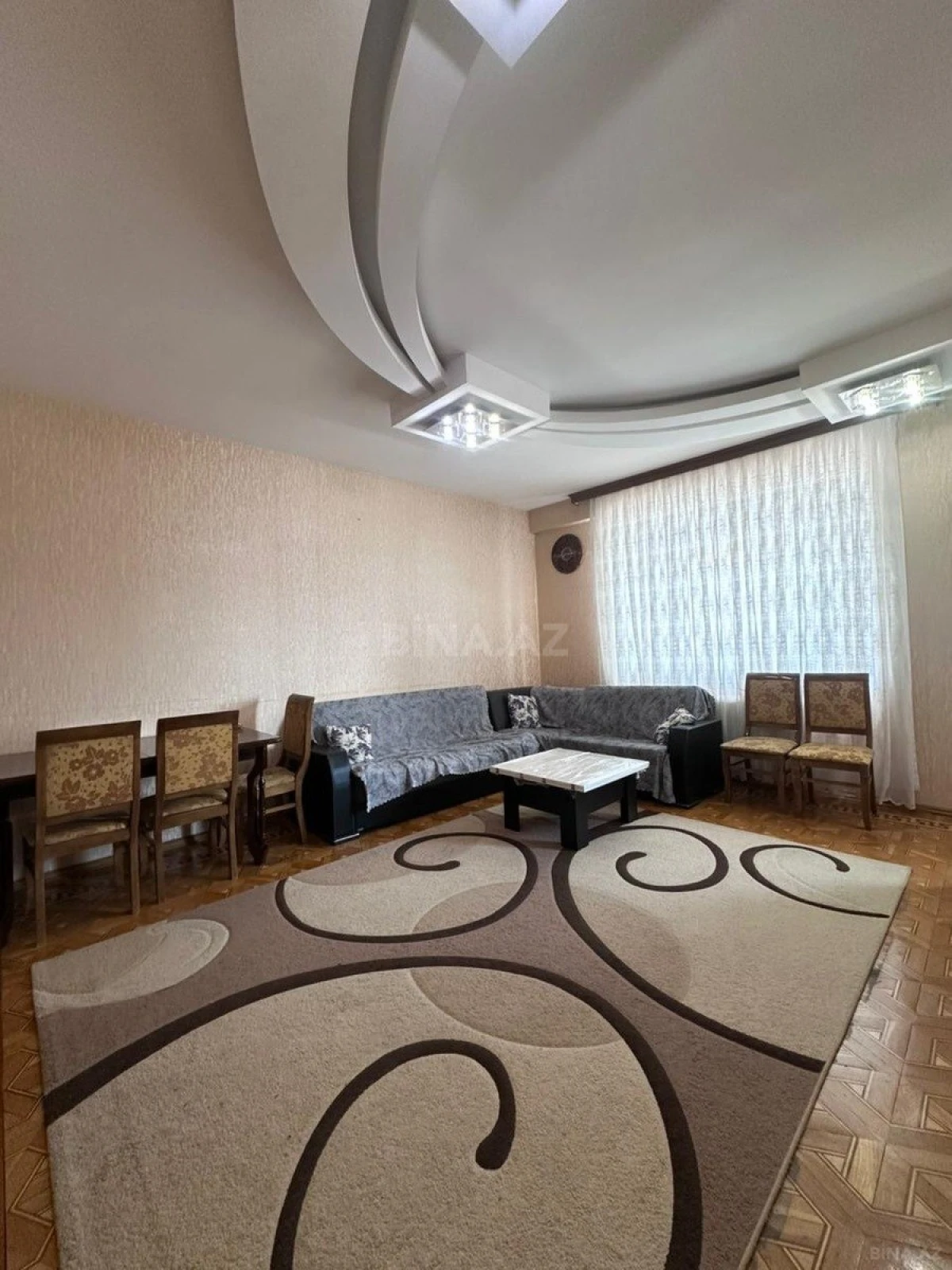 Satılır 2 otaqlı mənzil 85 m²