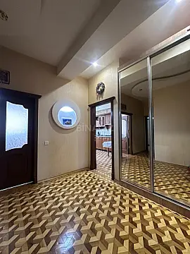 Satılır 2 otaqlı mənzil 85 m²