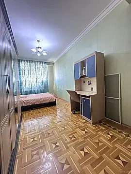 Satılır 2 otaqlı mənzil 85 m²
