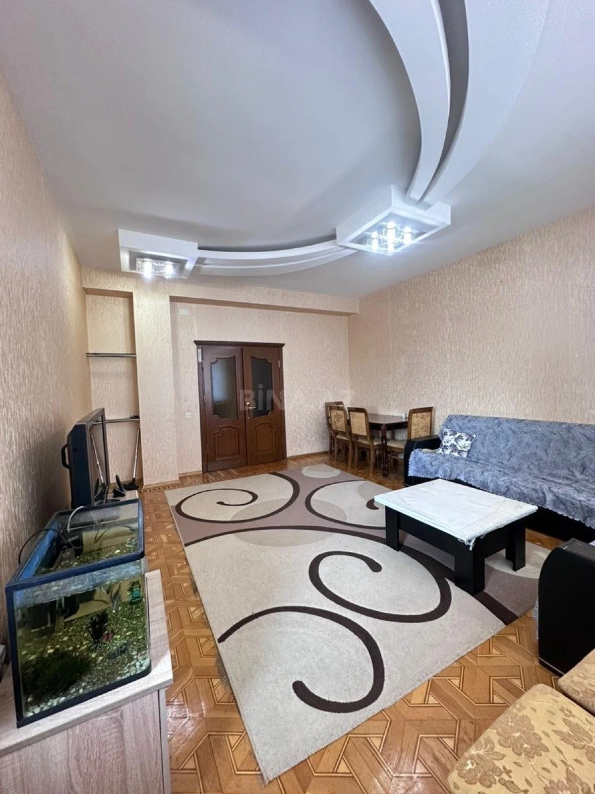 Satılır 2 otaqlı mənzil 85 m²