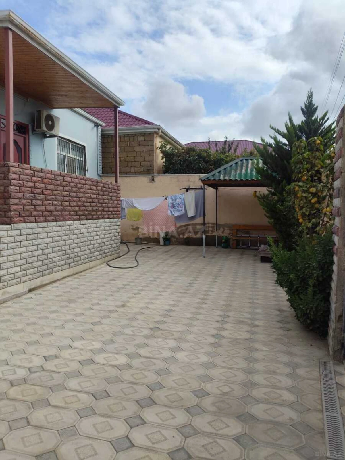 Satılır 4 otaqlı həyət evi 110 m²