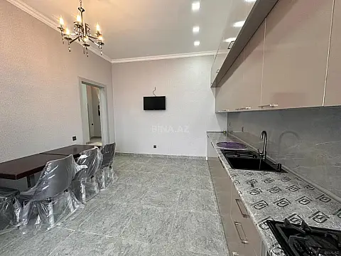 Satılır 5 otaqlı həyət evi 190 m²