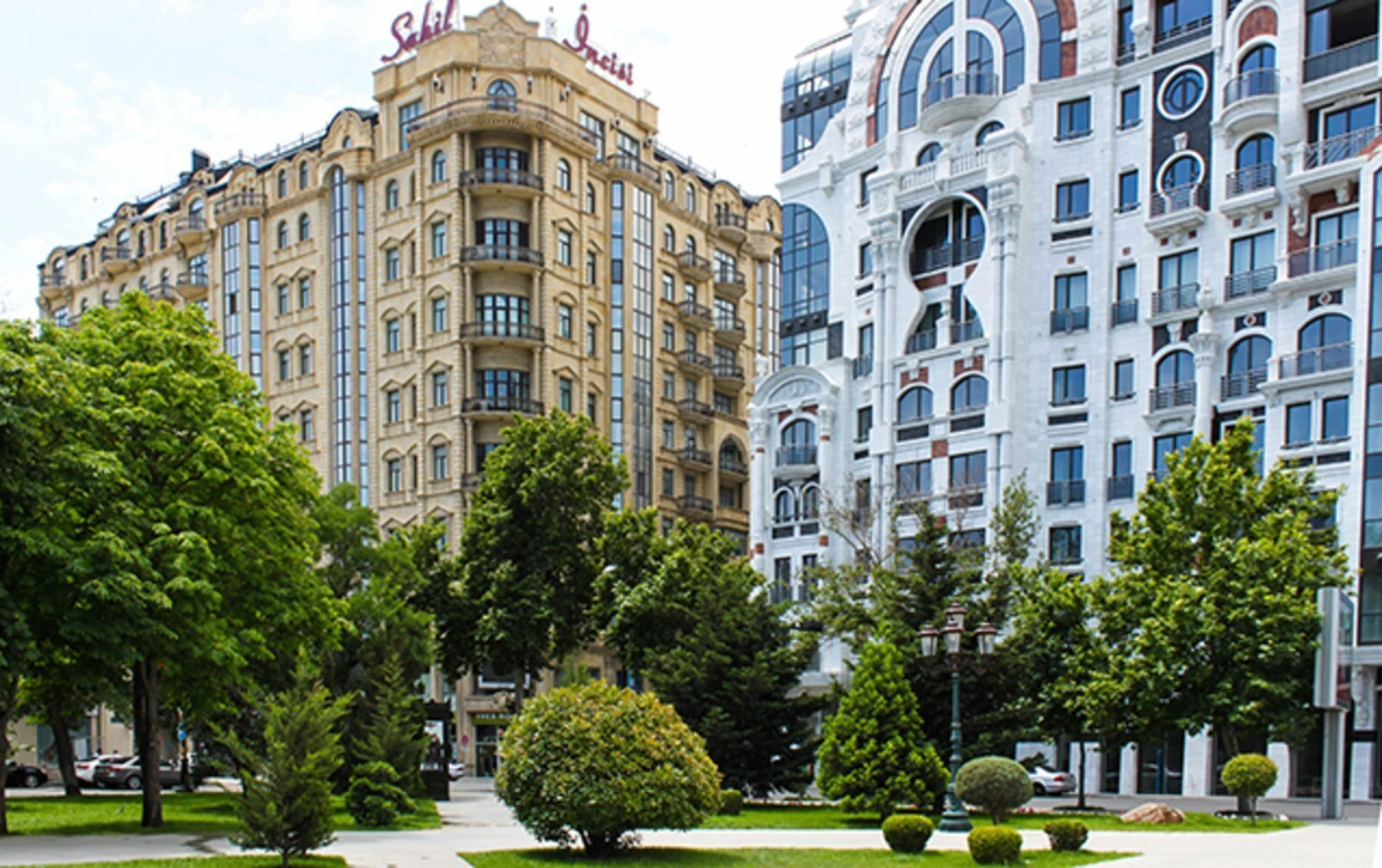 Satılır 3 otaqlı mənzil 138 m²