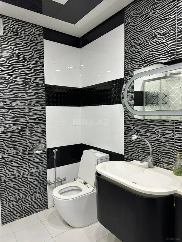Satılır 3 otaqlı mənzil 142 m²