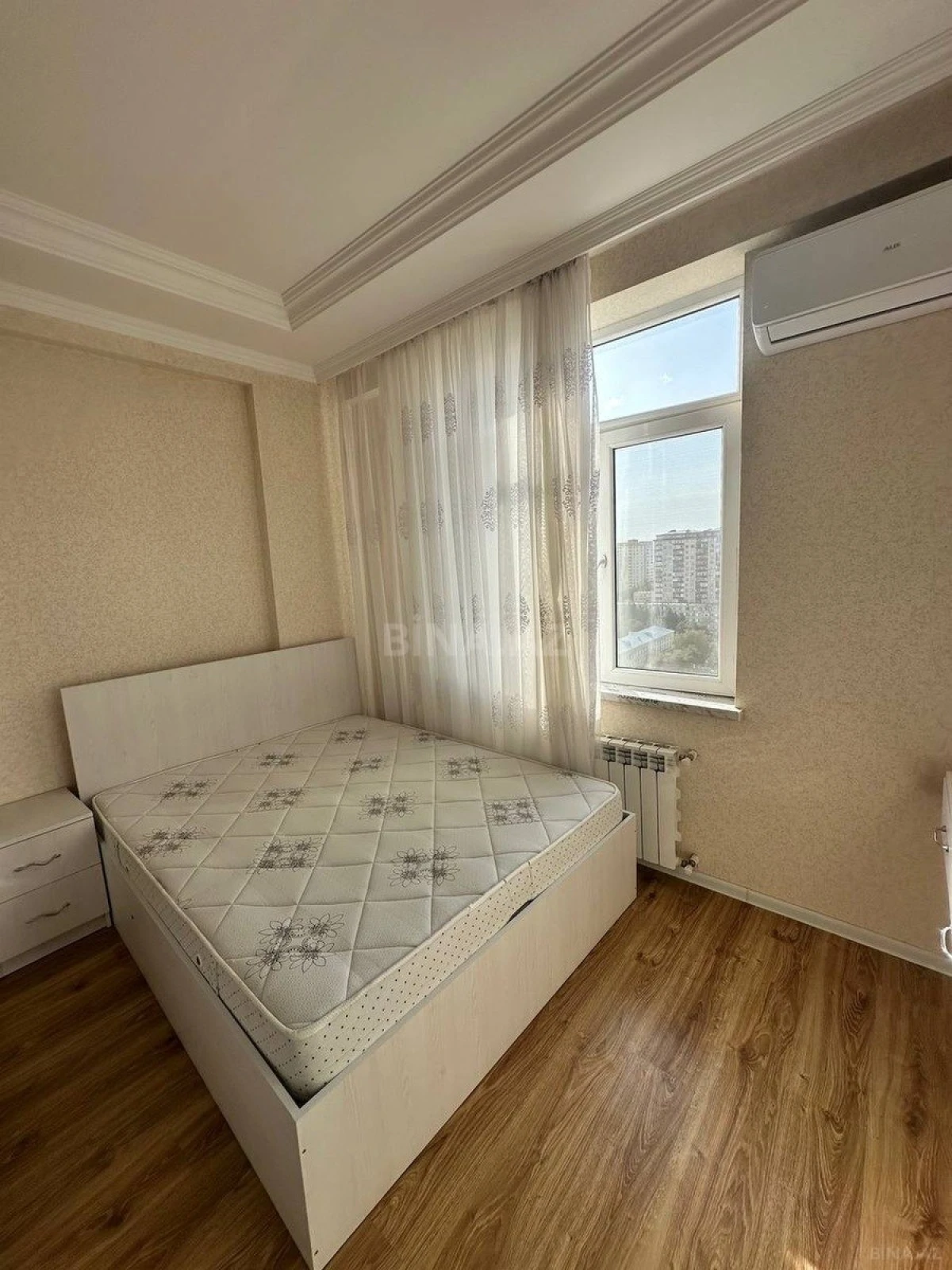 Kirayə verilir 1 otaqlı mənzil 55 m²