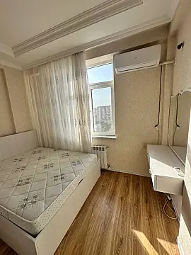 Kirayə verilir 1 otaqlı mənzil 55 m²