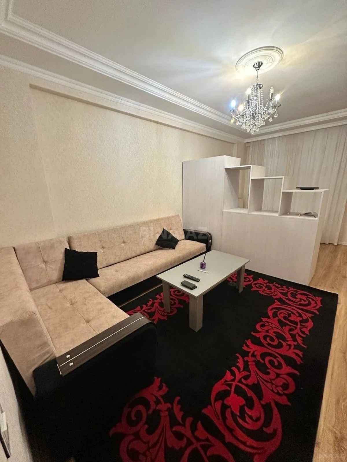 Kirayə verilir 1 otaqlı mənzil 55 m²
