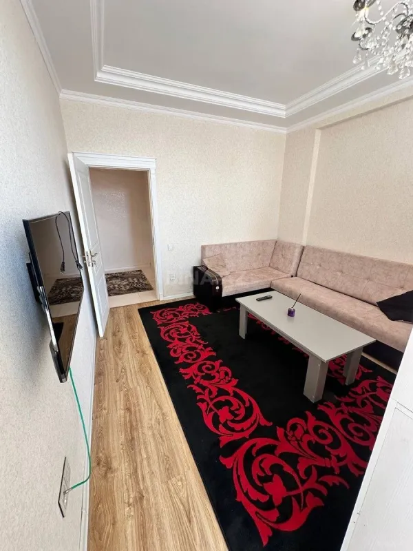 Kirayə verilir 1 otaqlı mənzil 55 m²