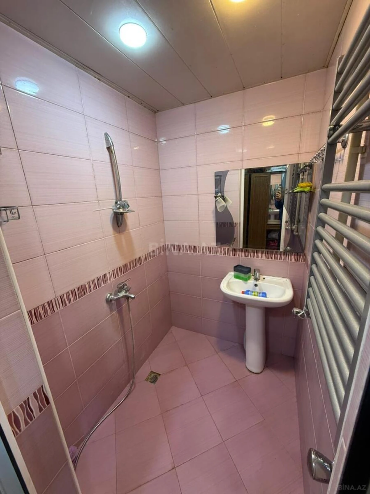 Kirayə verilir 3 otaqlı mənzil 100 m²