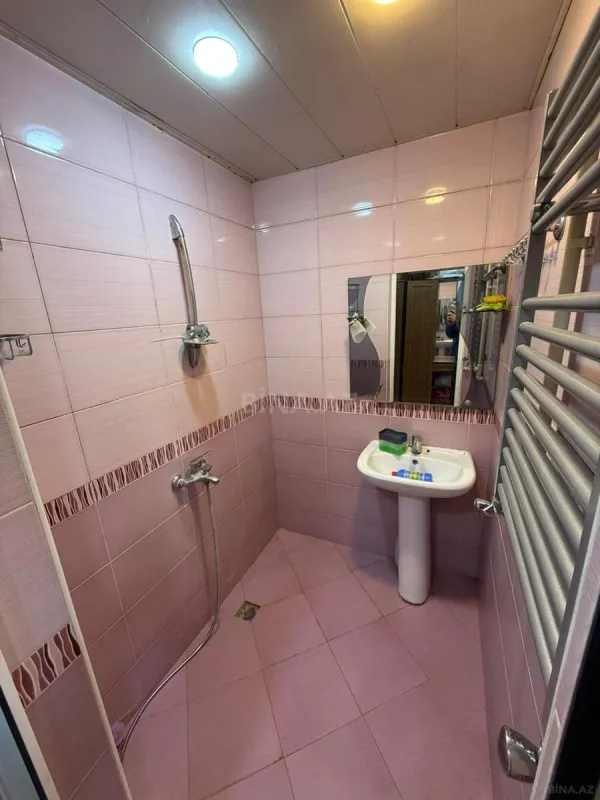 Kirayə verilir 3 otaqlı mənzil 100 m²