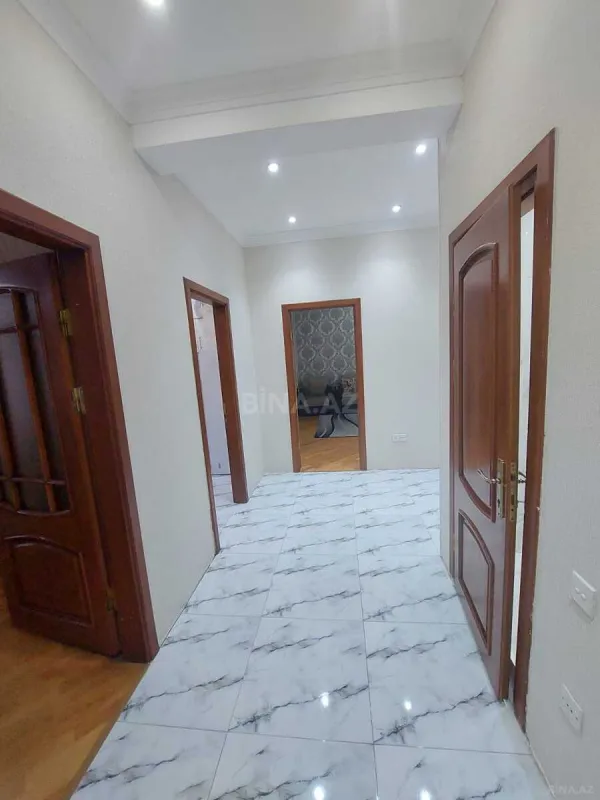 Kirayə verilir 3 otaqlı mənzil 110 m²
