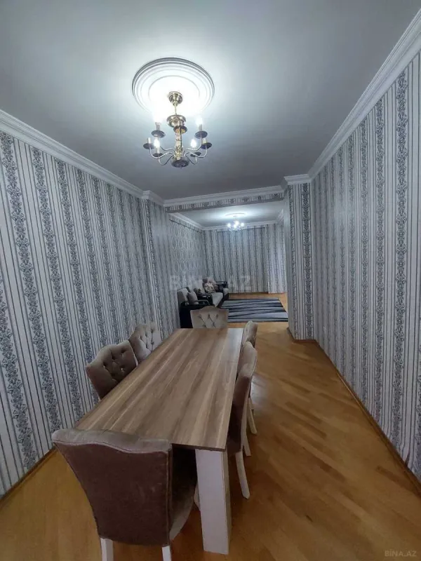 Kirayə verilir 3 otaqlı mənzil 110 m²