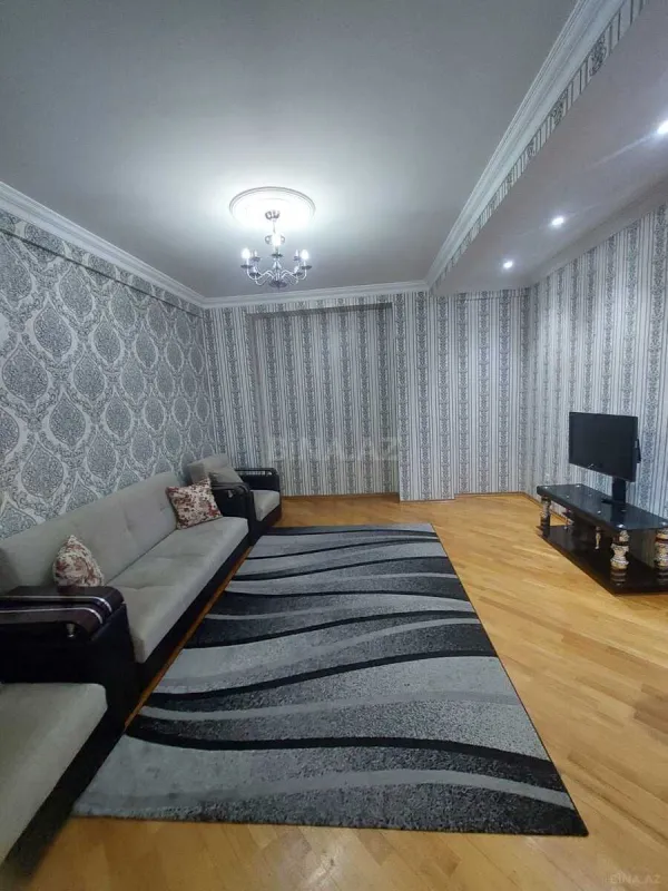 Kirayə verilir 3 otaqlı mənzil 110 m²